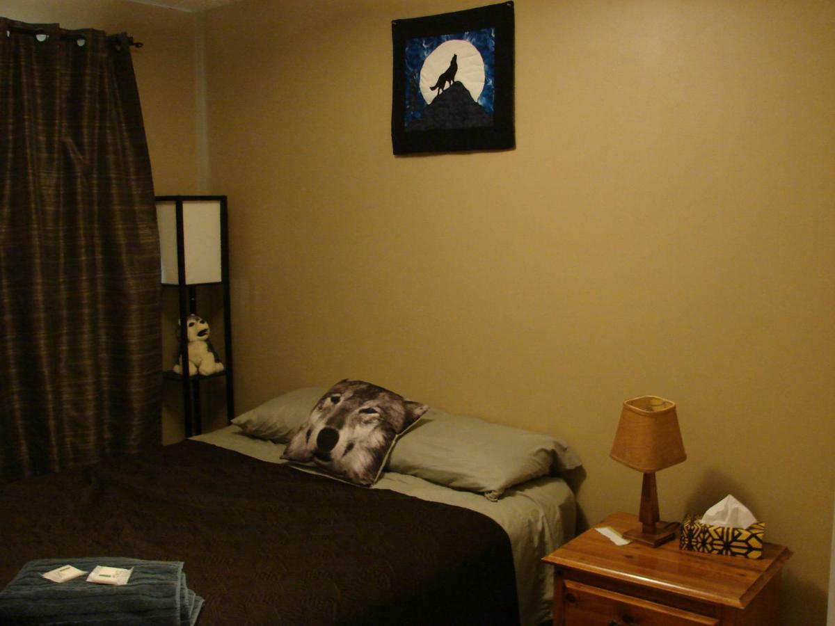Wild North Bed & Rest Bed & Breakfast Whitehorse Bagian luar foto