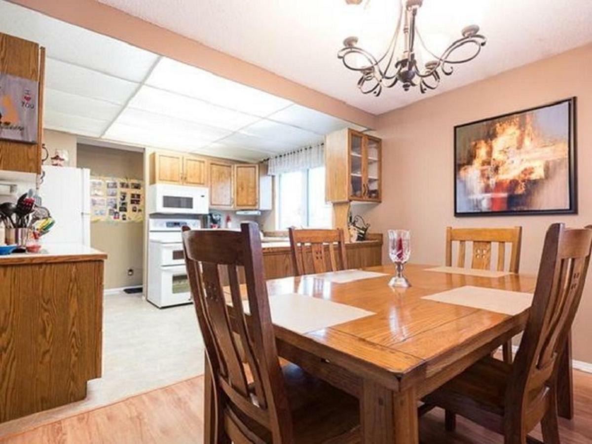 Wild North Bed & Rest Bed & Breakfast Whitehorse Bagian luar foto