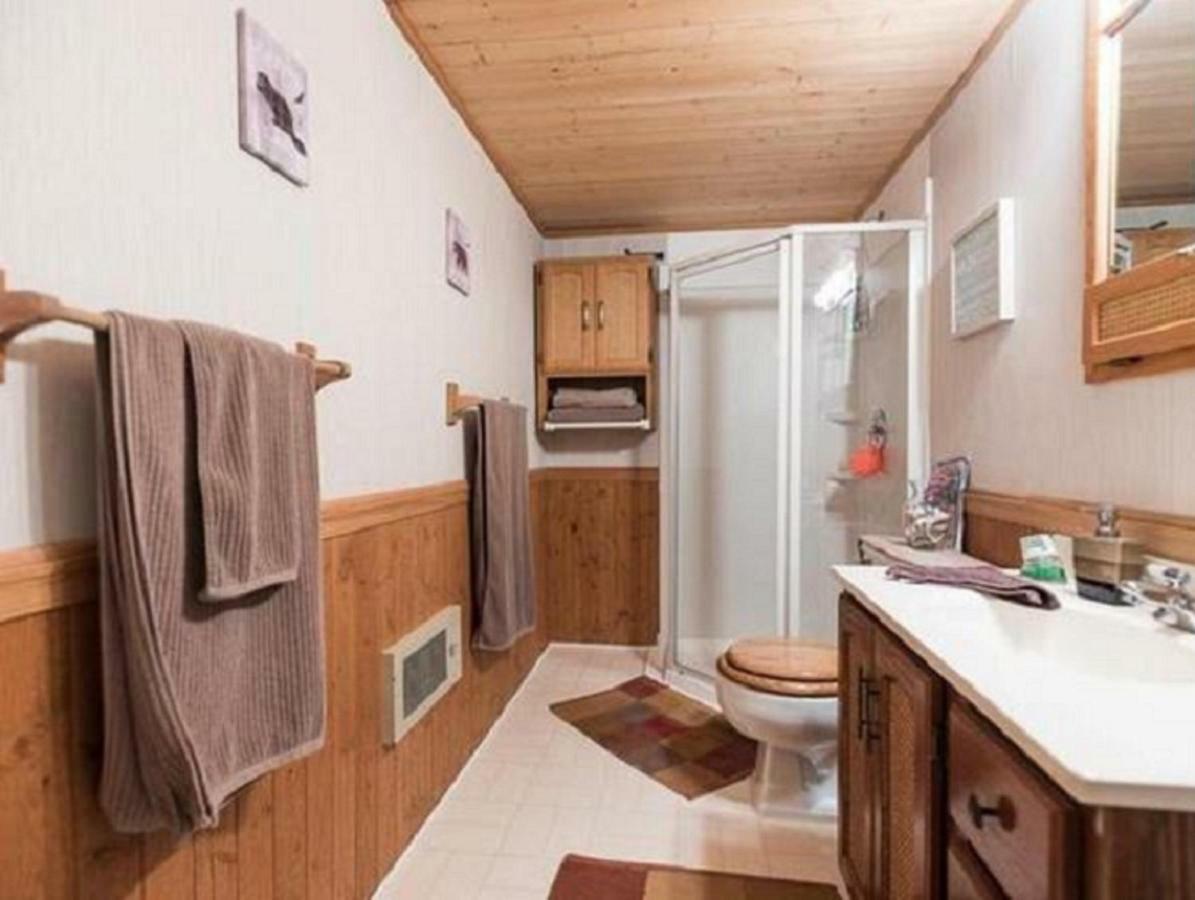 Wild North Bed & Rest Bed & Breakfast Whitehorse Bagian luar foto